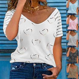 Fashion Women Heart Print T-Shirts For Summer Casual Loose Zipper Decor V-Neck Short Sleeve Streetwear Pullovers Tops Plus Size 210522
