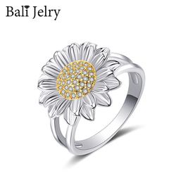 -Cluster Rings Bali Jelry Mode Silber 925 Jewerly Ring Für Frauen Blume Form Zirkon Edelsteine ​​Ornamente Hochzeit Engagement Großhandel