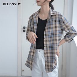 Spring Fall Retro Blouse Women Turn-Down Collar Plaid Shirt For Long Sleeve Top Button Up Blusas Ropa De Mujer 210520