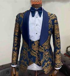 Real Po Navy With Gold Paisley Woollen Fabric Groom Tuxedos Shawl Lapel Men Business Suits Wedding Prom Dinner Clothes Jacket 204s