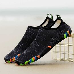 Male Female Aqua Shoe Outdoor Beach Shoes Upstream Creek Snorkelling Boots Neoprene Diving Non - Slip Slippers For Swimming Y0714