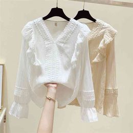 Plus Size Women's Autumn Style Fat Sister Ruffled Lace Stitching Western Fashion Shirt Top UK368 210507