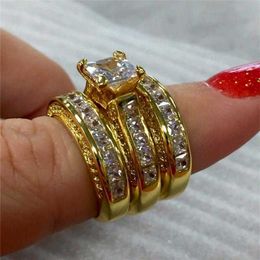 gelbgold-verlobungs-hochzeitsring-sets Rabatt Hochzeit Ringe Luxus Weibliche Große Zirkon Ring Set Kristall 18Kt Gelbgold Brautschmuck Versprechen Versprechen Verlobung für Frauen