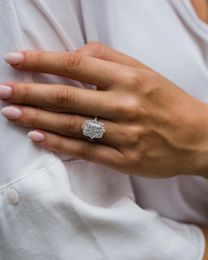-Jovovasmile 14k branco / ouro 8 * 10 mm Corte radiante 4 quilates diamante moissanite ring laborgado anel de diamante para mulher