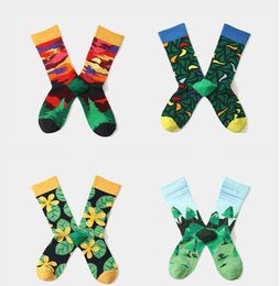 Yuppie hip-hop socks oil painting graffiti middle tube cotton cartoon personality pattern tropical yellow flower Seaside woods Sunset in the jungle Kaleidoscope