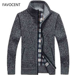 Autumn Winter Men's Sweater Coat Faux Fur Wool Jackets Men Zipper Knitted Thick Warm Casual Knitwear Cardigan 210918