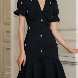 French retro slim female puff sleeve dress women Sheath Office Lady Polyester Zippers Knee-Length Regular 210416