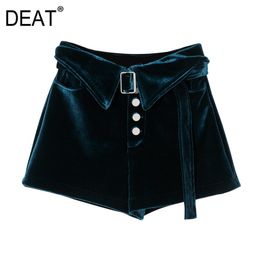 DEAT New Spring Summer Fashion Casual High Waist Flanging Single Breasted Bract Velvet Shorts Women's SJ927 210428