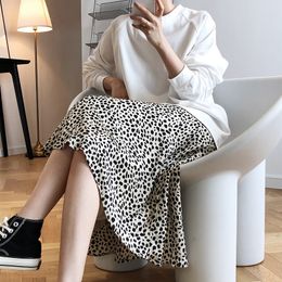 Light Cooked Wind Satin Leopard Print Long Skirt Women Summer High Waist Net Red Envelope Hip Fishtail A-Line 210520