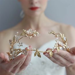 Gold Leaf Floral Wedding Tiara Hair Crown Accessories Handmade Bridal Headband Women Party Headpiece 210707