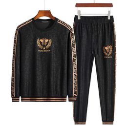 Men's Two-piece Light Luxury Embroidery Stitching Casual Suit Autumn and Winter Sweater Plus Size Korean Fashion Sports Sets X0909