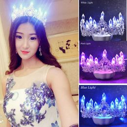 Shining Crystal Rhinestone Tiaras for Bride Women LED light Crowns Hair Ornaments Jewelry Wedding Bridal Queen Crown Tiara ML708 X0625