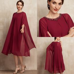 bridal party dresses for bride Canada - A-Line Scoop Neck Knee-Length Chiffon Mother of the Bride Dress Burgundy With Beading Sequins Bridal Party Gown Customed Robe De Soiree