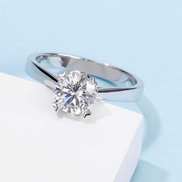 925 silver Moissanite Romantic 4 claws heart shape hollowed out ring Engagement Anniversary Ring 1ct round excellent cut