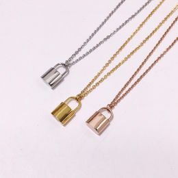 Designer Branded Couple Necklace Fashion Luxuries Lock Pendant Necklaces 18K Silver Gold Rose Titanium Steel Plated Women Necklace for Birthday Gift