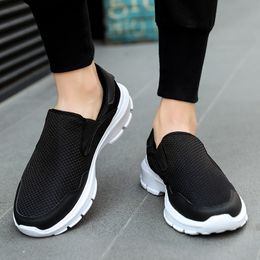 2021 Men Women Running Shoes Black Blue Grey fashion mens Trainers Breathable Sports Sneakers Size 37-45 wf