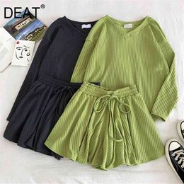 DEAT AutumnFashion Casual Two Piece Set V Neck Long Sleeve Loose Knit Top High Waist Elastic Wide Leg Shorts MJ096 210721