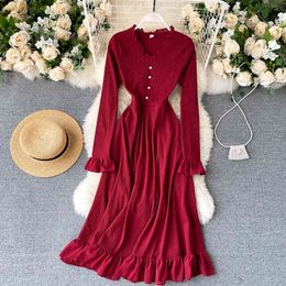Women Vintage Ruffle Dress Solid Elegant V Neck Button A Line Dress Autumn Casual Vacation French Style Dress 210419