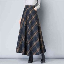 Mom High Waist Woolen plaid Skirts Autumn Winter Women's Plus Size Wool Maxi Skirts Female Fashion Casual Long Streetwear 211120