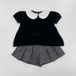 camisa negra bebe