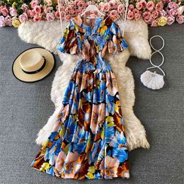 Summer Fashion Round Neck Chiffon Vestidos Female Trumpet Sleeves Seaside Vacation Travel Bohemian Floral Midi Dress C652 210506