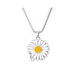Tide brand daisy necklace GD the same hip hop street couple hanging chain pendant accessories wild
