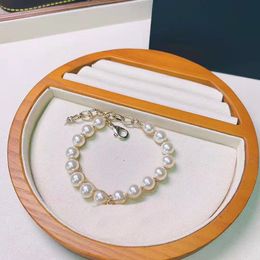 Woman Fashion Bracelet for Woman Pearl Bracelet Set Square Diamond Bracelet Electroplated Gold Charm Jewellery
