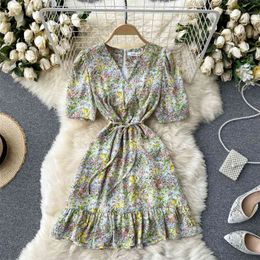 Women Fashion Floral Print A-line Mini Dress Summer V Collar High Waist Slim Short Sleeve Clothes Vestidos S067 210527