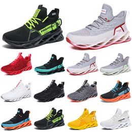 men running shoes breathable trainer wolf grey Tours yellow triple white Khaki green Light Brown Bronze mens outdoor sport sneakers walking jogging