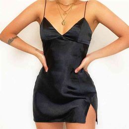 Satin Silk V-Neck Spaghetti Strap Solid Mini Party Dress Women Split Hem Sleeveless Sexy Skinny Fashion Summer Dresses Elegant 210331