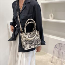 Evening Bags Luxury Designer Handbag Purses For Women Shopper Jacquard Embroidery Beach Lady Shoulder Pearl Tote Bag Crossbody 3 PCS/SET