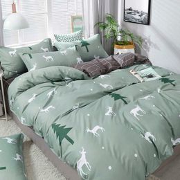 Fashion Christmas Bedding Set Sheet Duvet Cover Pillowcase Combination Green Tree Flower Pink Heart Linen 210615