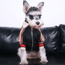 Classic Letter Print Dog Coats Zipper Sweater Trendy Fleece Warm Sweaters Winter Outdoor Pet Clothes