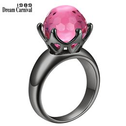 DreamCarnival1989 Brand Selling Special Cut Solitaire Wedding Rings for Women Fuchsia Zirconia 6 Prawns Crown Look WA11498FU 211217