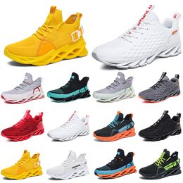 wholesale men running shoes breathable trainer wolfs grey Tour yellow triples black Khakis green Light Brown mens outdoor sport sneaker walking jogging shoe