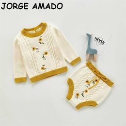 Baby Girl Autumn Clothes Daisy Embroidery Long Sleeve Sweater +shorts 2 Piece Sets Kids 0-3 Years E20313 210610