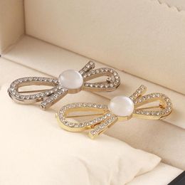 Pins, Brooches Women Rhinestone Pearl Bowknot Brooch Cute Suit Lapel Pin Fashion Jewellery For Gift Party