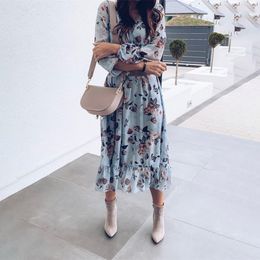 Women Bohemian Flower Printed Ruffled A-line Dress Long Sleeve V neck Elegant Casual Mid Dress Summer New Fashion Dress 210412