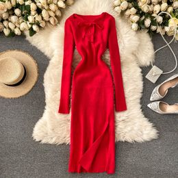 Spring And Autumn Black Women's Vintage Knitted Dress Simple Solid Lacing Sexy Red Basic Long-Sleeved V-Neck Female 210514