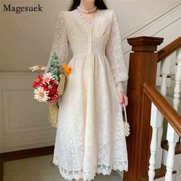 Vintage V-neck Lace Dress Women Elegant A-line Midi Ladies es Hollow Out Puff Sleeve Spring Summer Vestido 12758 210512