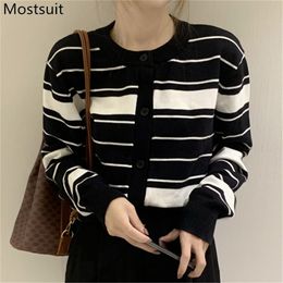 Color-blocked Striped Knitted Women Cardigan Single-breasted O-neck Korean Vintage Sweaters Casual Fashion Female Jumpers Tops 210513