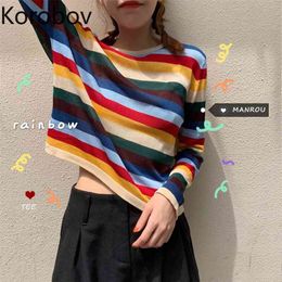 Korobov New Arrival Korean O Neck Long Sleeve Sweaters Vintage Harajuku Streetwear Pullovers Rainbow Striped Knitwear Tops 210430