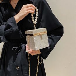 Pearl Beaded Luxury Handbag Women Diamond Evening Clutch Bags Wedding Glitter Metal Box Chain Shoulder Bag Party Purse