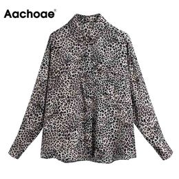 Streetwear Leopard Blouse Women Batwing Long Sleeve Pocket Shirt Female Loose Chic Ladies Tunic Tops Blusas Elegantes 210413