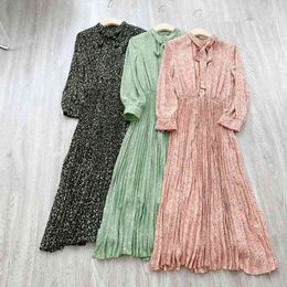 Spring Vintage Print Woman Dress Lace Up Bow Pleated Vestidos De Mujer Elegant Long Sleeve Long Dresses Women + Camis 210514