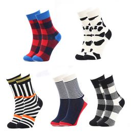 26 Patterns Men's Socks Hip Hop High Colourful Combed Cotton Happy Novelty Quality Skateboard Plaid Geometric Harajuku Gifts Sox X0710