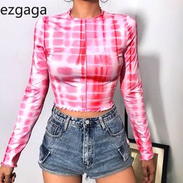 Ezgaga Women Sexy Tops Long Sleeve O-Neck Tie Dye Slimfemale Y2k Tshirts All-Match Fashion Clothes Thin Club Streetwear 210430