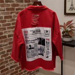Korean Fashion Hole Short Denim Jacket Women Outerwear Harajuku Ladies Loose Red Casual Female Jeans Coat Streetwear 210914