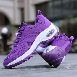 Wholesale 2021 Top Quality Men Womens Sport Running Shoes Knit Mesh Breathable Court Purple Red Outdoor Sneakers SIZE 35-42 WY28-T1810