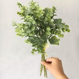 2022 маленькие пластиковые листья Декоративные цветы венки 6 шт. Эвкалипты пластиковые искусственные листья пучок для домашнего рождественского украшения свадьбы маленькая фальшивая листва